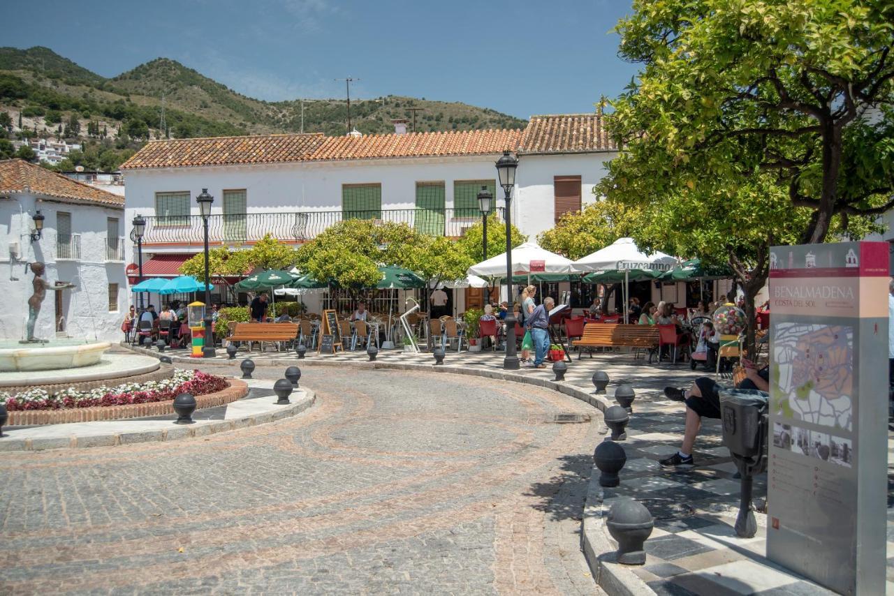 "Vive Benal Beach" Estudios Con Vistas Al Parque Acuatico Benalmadena Exterior photo